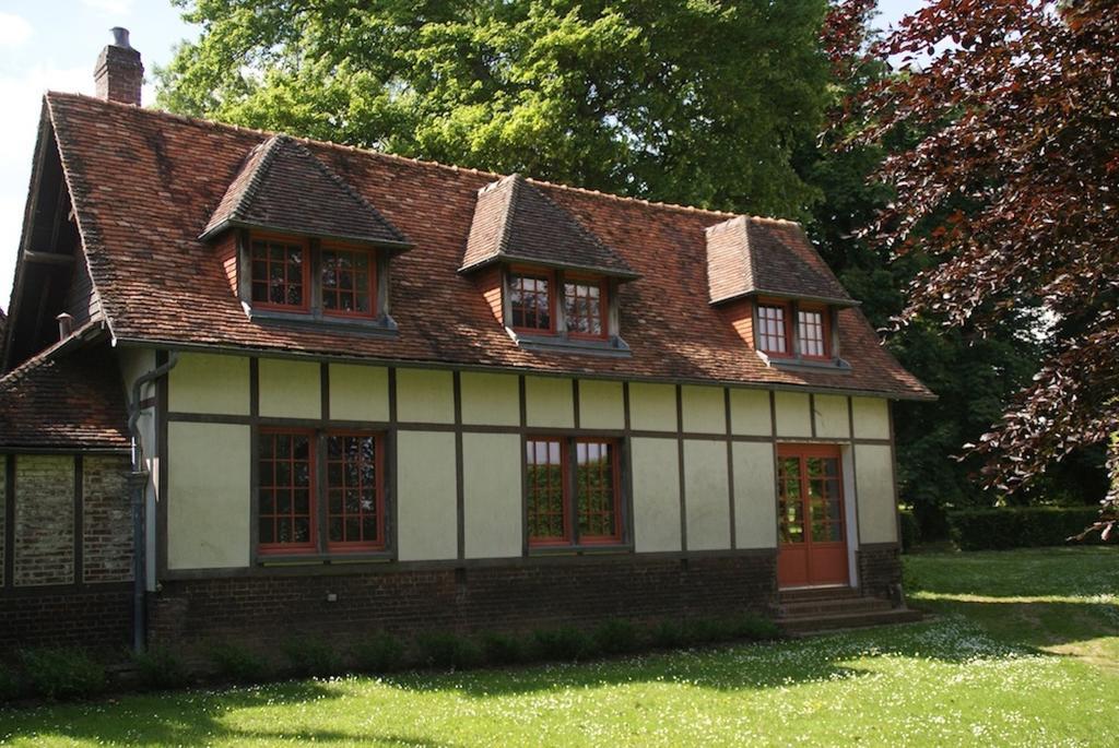 Chateau De Bouelles Bed & Breakfast Neufchatel-en-Bray Exterior photo